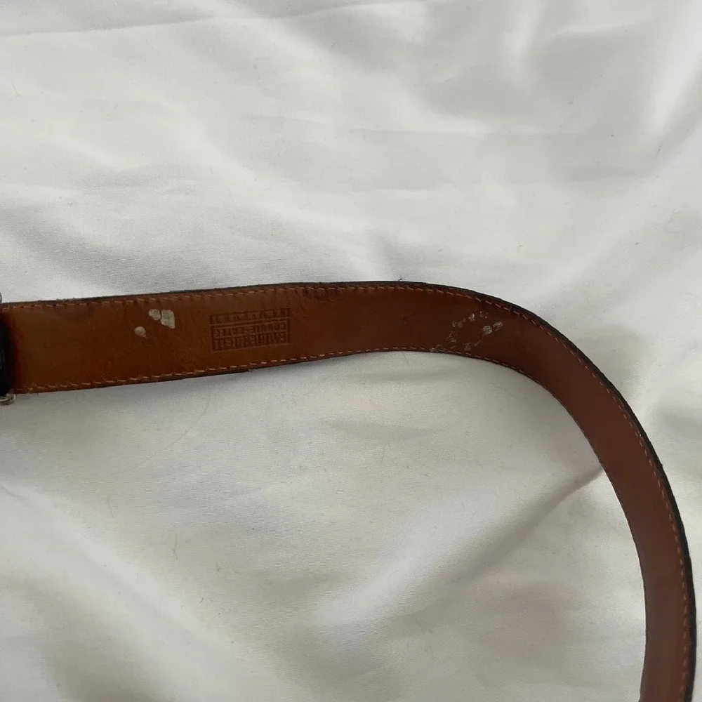 Vintage Fahrenheit Connie Bates Belt‎